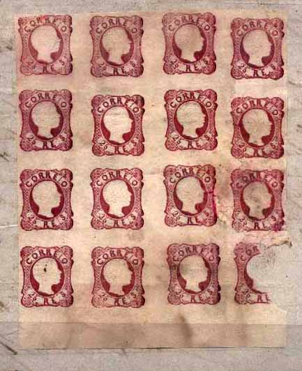 23Lis_1261.jpg -     Lote:    1261            Portugal       Descrição:         1856/58 &mdash; D. Pedro V. Cabelos anelados. CE13, 25 reis carmim rosa. Bloco 16 selos (dois selos deteriorados), colado a folha de papel. MR.        *       Valor Base:     &euro; 1.200,00     Valor Venda:     Retirado     