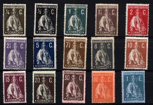 23Lis_1358.jpg -     Lote:    1358            Portugal       Descrição:         1912 &mdash; Ceres. CE206/220. Série completa em denteado 15x14, papel porcelana. Selo de 1E regomado. Valor de catálogo &euro; 1.452,00.        **       Valor Base:     &euro; 300,00     Valor Venda:     Retirado     