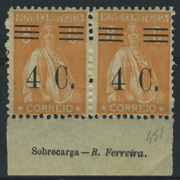 23Lis_1381.jpg -     Lote:    1381            Portugal       Descrição:         1928 &mdash; Ceres, com sobretaxa. CE451, 4 ctvs s/ 8 ctvs, laranja, formando um "coin daté", assinado R. Ferreira.        ***       Valor Base:     &euro; 10,00     Valor Venda:     Retirado     