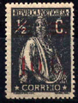 23Lis_1385.jpg -     Lote:    1385            Portugal       Descrição:         1928/29 &mdash; Ceres, com sobretaxa. CE454, 10C s/ &frac12; C, preto, papel levemente pontinhado, denteado 15x14. valor de catálogo &euro; 29,80.        **       Valor Base:     &euro; 8,00     Valor Venda:     Retirado     