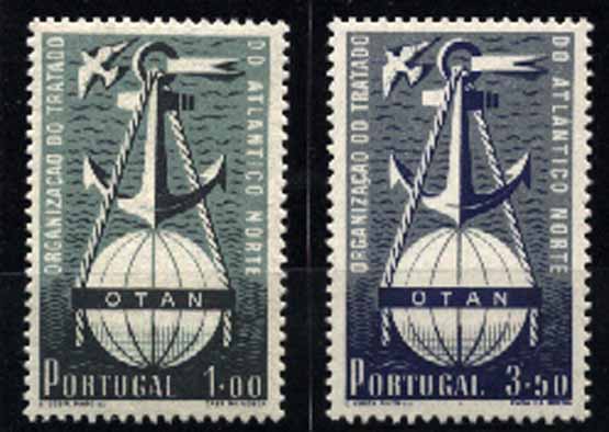 23Lis_1415.jpg -     Lote:    1415            Portugal       Descrição:         1952 &mdash; 3.º Aniversário da OTAN. CE749/50. Série completa. Valor de catálogo &euro; 600,00.        ***       Valor Base:     &euro; 50,00     Valor Venda:     &euro; 60,00     