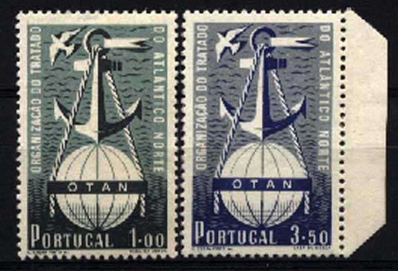 23Lis_1416.jpg -     Lote:    1416            Portugal       Descrição:         1952 &mdash; 3.º Aniversário da OTAN. CE749/50. Série completa. Valor de catálogo &euro; 600,00.        ***       Valor Base:     &euro; 50,00     Valor Venda:     &euro; 50,00     
