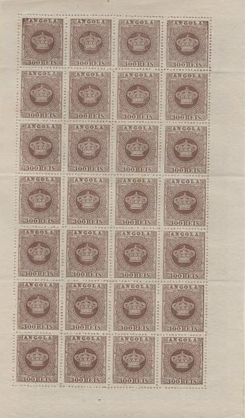 23Lis_1491.jpg -     Lote:    1491            Angola       Descrição:         1870/85 &mdash; Tipo Coroa. CE7/8 e 13. Lote de 3 folhas completas de 100 reis violeta, denteado 12 &frac12;, 300 ris castanho, denteado 13 &frac12; e folha de 40 reis amarelo ocre, denteado 13 &frac12;. Valor de catálogo &euro; 2.344,00.        *       Valor Base:     &euro; 100,00     Valor Venda:     &euro; 240,00     