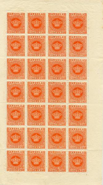 23Lis_1492.jpg -     Lote:    1492            Angola       Descrição:         1870/77 &mdash; Tipo Coroa. CE8, 200 reis laranja vermelho, papel liso fino, denteado 13 &frac12;. Folha completa de 28 selos. Valor de catálogo &euro; 154,00.        *       Valor Base:     &euro; 20,00     Valor Venda:     &euro; 20,00     