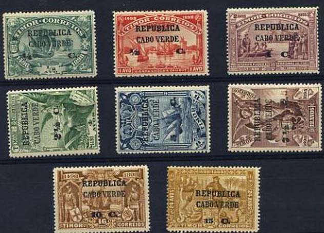 23Lis_1524.jpg -     Lote:    1524            Cabo Verde       Descrição:         1913 &mdash; 4.º Centenário do Descobrimento do Caminho Marítimo para a Índia, com sobrecargas REPUBLICA e CABO VERDE e sobretaxa, sobre selos de Timor. CE129/136. Série completa. Valor de catálogo &euro; 31,90.        **       Valor Base:     &euro; 5,00     Valor Venda:     &euro; 12,00     