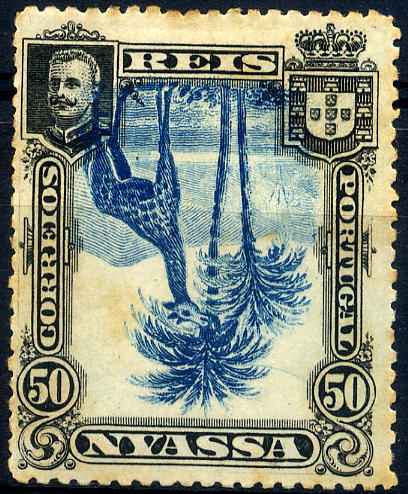 23Lis_1669.jpg -     Lote:    1669            Companhia do Niassa       Descrição:         1901 &mdash; D. Carlos I (Girafa e Camelos). CE33, 50 reis azul. Selo com centro invertido. Ligeiro ponto de óxido no verso. Valor de catálogo &euro; 77,81. MB e R.        **       Valor Base:     &euro; 25,00     Valor Venda:     &euro; 25,00     