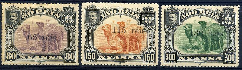 23Lis_1675.jpg -     Lote:    1675            Companhia do Niassa       Descrição:         1903 &mdash; D. Carlos I. Selos de 1901 com sobretaxa tipografada a preto localmente. CE45/47. Série completa. Valor de catálogo &euro; 189,60.        **       Valor Base:     &euro; 25,00     Valor Venda:     &euro; 65,00     