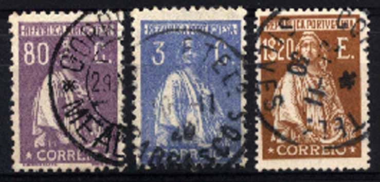 23Lis_1836.jpg -     Lote:    1836            Portugal       Descrição:         Carimbos tipo francês. Lote de 3 selos tipo Ceres com carimbos batidos a preto de "CARRASCOS", "MEALHADA" e "SILVES".        Lote        Valor Base:     &euro; 5,00     Valor Venda:     Retirado     