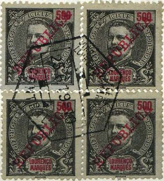 23Lis_1901.jpg -     Lote:    1901            Moçambique       Descrição:         Carimbos hexagonais. 1911 &mdash; D. Carlos I tipo Mouchon, com sobrecarga Republica. CE91, 500 reis preto s/ azul. Fragmento com 4 selos com carimbo batido a preto "LOURENÇO MARQUES / CENTRAL / E (encomendas)".         O       Valor Base:     &euro; 5,00     Valor Venda:     Retirado     