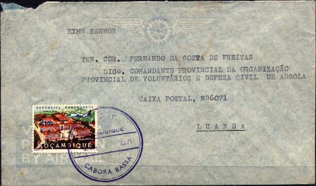 23Lis_1910.jpg -     Lote:    1910            Moçambique       Descrição:         Carimbos circulares de borracha tipo grande. Sobrescrito circulado de Cabora Bassa para Luanda. Carimbo batido a violeta "C. T. T. / MOÇAMBIQUE / CABORA BASSA".        Carta       Valor Base:     &euro; 12,00     Valor Venda:     &euro; 65,00     