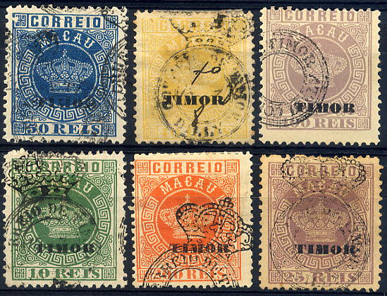 23Lis_1938.jpg -     Lote:    1938            Timor       Descrição:         Carimbos tipo Coroa em selos do tipo Coroa. Lote de seis selos obliterados com carimbos de duplo círculo encimado de coroa real, tipo pequeno, sem datador. Um dos carimbos com data manuscrita. MB e MR.        O       Valor Base:     &euro; 40,00     Valor Venda:     &euro; 80,00     