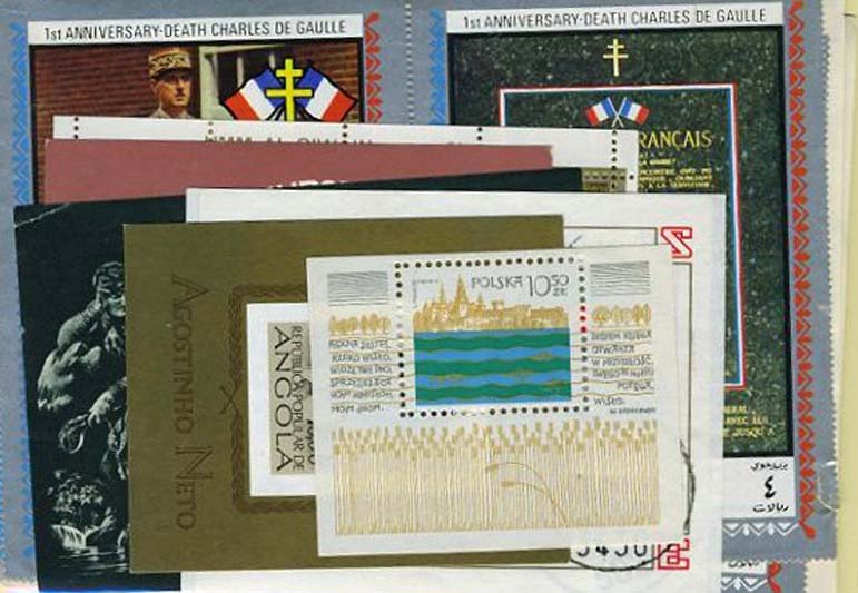 23Lis_2492.jpg -     Lote:    2492      Lotes pelo Correio              Descrição:      Estrangeiro.   Diversos países. Lote de 26 blocos, novos e usados. Algumas repetições. Lote a ver.        Lote       Valor Base:     &euro; 20,00     Valor Venda:     Retirado     
