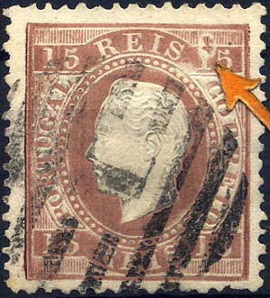 24lis0445.jpg -     Lote:    445            Colecção Portugal       Descrição:         1870/1876 &mdash; D. Luís I, fita direita. CE38, 15 reis castanho, papel liso, denteado 12 &frac12;. Selo com variedade de cunho, não catalogado. MB e MR.        O       Valor Base:     &euro; 100,00     Valor Venda:     Retirado     