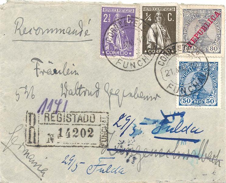 24Lis0638.jpg -     Lote:    638            Portugal       Descrição:         1910 &mdash; 1912 &mdash; Emissão de D. Manuel + Ceres. Sobrescrito registado remetido do Funchal de 21.05.12 para a Alemanha (29.05.12). Marca de dia de registo de Lisboa 27.05.12. Selo de 50 reis D. Manuel II, CE 162 + selo de 80 reis ardósia D. Manuel II com sobrecarga República a vermelho CE 178 e selos Ceres de 1912 CE 206 e CE 211. MB         Carta       Valor Base:     &euro; 30,00     Valor Venda:     &euro; 90,00     