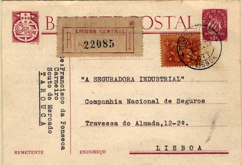 24Lis0823.jpg -     Lote:    823            Portugal       Descrição:         1949 &mdash; Caravela. OM116, $50 lilás vermelho, circulado registado, com selo adicional de 1$50 tipo Cavaleiro Medieval CE770, para pagamento do registo. Raro.        IC       Valor Base:     &euro; 5,00     Valor Venda:     &euro; 12,00     