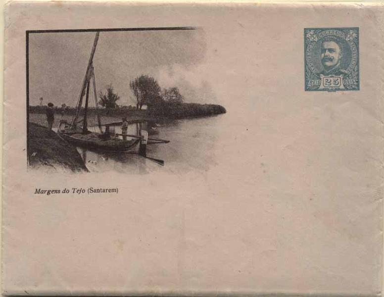24Lis0840.jpg -     Lote:    840            Portugal       Descrição:         1908 &mdash; D. Carlos I tipo Mouchon. Sobrescritos Particulares. Ilustrações de Alfredo Roque Gameiro. OM2E, 25 reis verde-azul claro (Margens do Tejo &mdash; Santarém). Inteiro novo com a folha de papel carta no seu interior. MB e MR.        IN       Valor Base:     &euro; 75,00     Valor Venda:     Retirado     