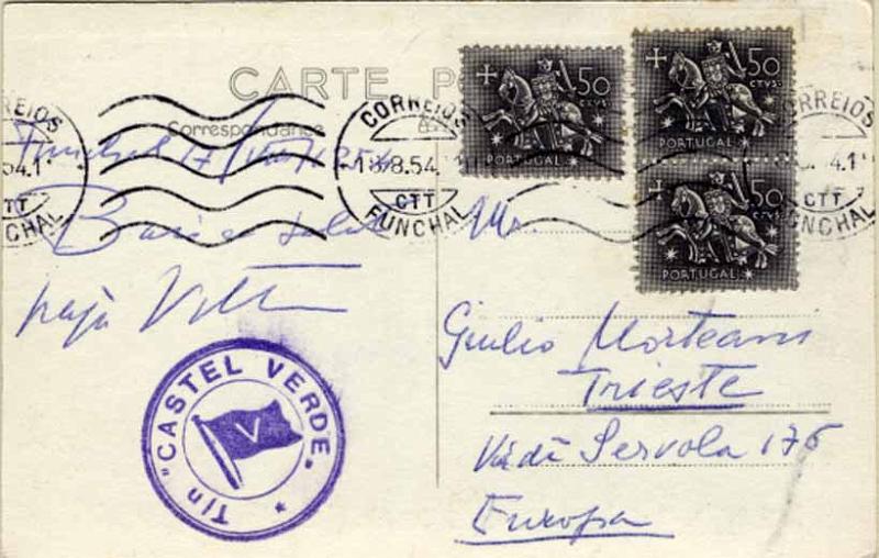 24Lis1000.jpg -     Lote:    1000                   Descrição:         Correio marítimo. Correio lançado a bordo. Postal ilustrado com três selos de 50 ctvs Cavaleiro Medieval, obliterados no Funchal (18.08.54) com destino a Trieste. Carimbo do paquete batido a violeta T/n "CASTEL VERDE".        PI       Valor Base:     &euro; 14,00     Valor Venda:     &euro; 14,00     