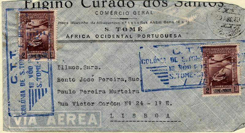 24Lis1037.jpg -     Lote:    1037                   Descrição:         1949 1.º voo S. Tomé &mdash; Lisboa. Sobrescrito circulado de S. Tomé (20.08.49) para Lisboa (24.08.49), com 2 selos de 2$00 Império Colonial Português CE CA14.        Aéreo       Valor Base:     &euro; 100,00     Valor Venda:     Retirado     