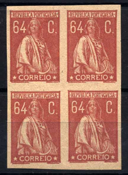 24Lis1146.jpg -     Lote:    1146            Portugal       Descrição:         1924/26 &mdash; Ceres. Novas taxas e cores. Quadra de provas de 64C em carmim rosa, não denteadas, em papel amarelado, pontinhado horizontal leve, sem goma. Cor não aprovada. MB.        PRV       Valor Base:     &euro; 20,00     Valor Venda:     &euro; 20,00     