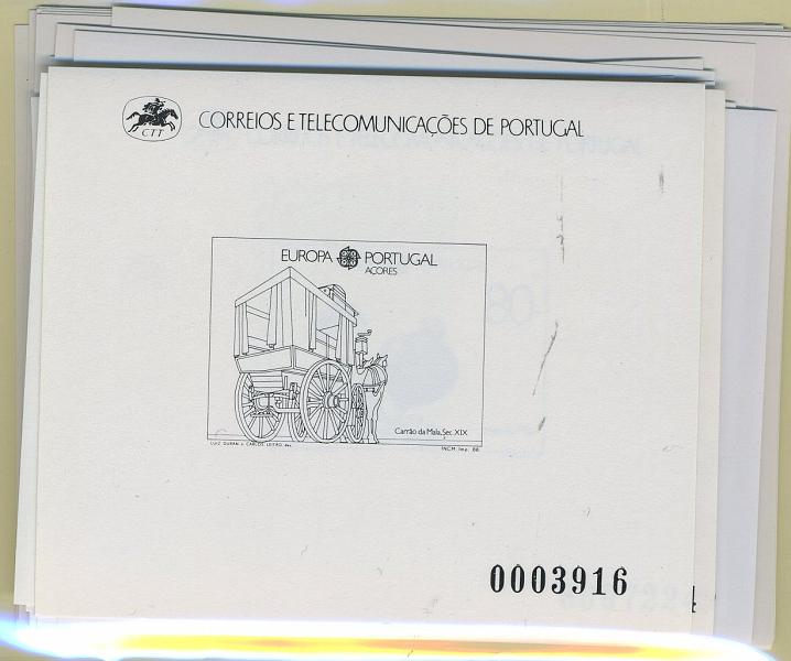 24Lis1164.jpg -     Lote:    1164            Portugal       Descrição:         Lote de 36 provas de cunho a preto, todas numeradas, normalmente distribuídas com as carteiras anuais. Lote a ver.        Lote       Valor Base:     &euro; 18,00     Valor Venda:     &euro; 20,00     