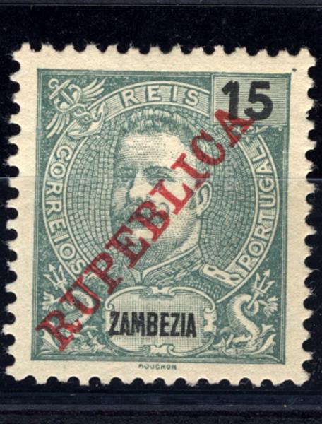 24Lis1268.jpg -     Lote:    1268            Zambézia       Descrição:         1911 &mdash; D. Carlos I, com sobrecarga Republica da Casa da Moeda. CE58, 15 reis verde. Sobrecarga com erro RUPEBLICA.        **       Valor Base:     &euro; 20,00     Valor Venda:     &euro; 55,00     
