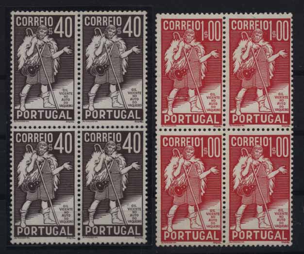 24Lis1417.jpg -     Lote:    1417            Portugal       Descrição:         1937 &mdash; 4.º Centenário da Morte de Gil Vicente. CE577/78. Série completa em quadras. Um dos selos de cada quadra com muito leve vestígio de charneira. Valor de catálogo &euro; 210,20.        ***       Valor Base:     &euro; 30,00     Valor Venda:     &euro; 38,00     