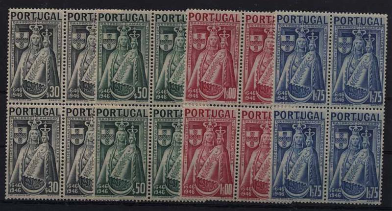 24Lis1435.jpg -     Lote:    1435            Portugal       Descrição:         1946 &mdash; 3.º Centenário da proclamação da Padroeira de Portugal. CE673/76. Série completa em quadras. Valor de catálogo &euro; 66,00.        ***       Valor Base:     &euro; 10,00     Valor Venda:     &euro; 12,00     