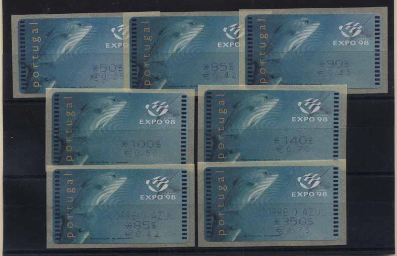 24Lis1480.jpg -     Lote:    1480            Portugal       Descrição:         1998 &mdash; Expo 98. Dupla afixação da taxa. CE ETQ15A. Máquina SMD. Séries completas para correio ordinário e correio azul.         ETQ       Valor Base:     &euro; 35,00     Valor Venda:     Retirado     