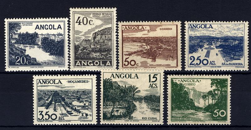 24Lis1581.jpg -     Lote:    1581            Angola       Descrição:         1949 &mdash; Vistas de Angola. CE311/317. Série completa. Valor de catálogo &euro; 168,00.        **       Valor Base:     &euro; 40,00     Valor Venda:     Retirado     