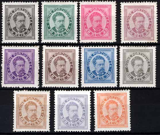 24Lis1596.jpg -     Lote:    1596            Guiné       Descrição:         1886 &mdash; D. Luís I. CE24/33. Série completa em denteado 12 &frac12;, com excepção dos selos de 40 e 80 reis em denteado 13 &frac12;. Valor de catálogo &euro; 356,50.        **       Valor Base:     &euro; 75,00     Valor Venda:     &euro; 140,00     