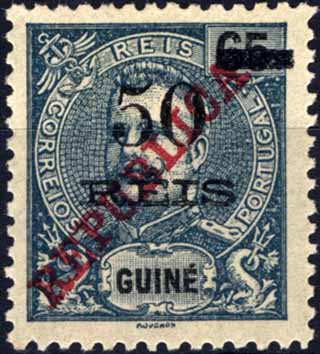 24Lis1601.jpg -     Lote:    1601            Guiné       Descrição:         1905 &mdash; D. Carlos I, com sobretaxa. CE97, 50 s/ 65 reis azul, com 5 fendido. Valor de catálogo &euro; 40,00.        *       Valor Base:     &euro; 12,00     Valor Venda:     &euro; 22,00     