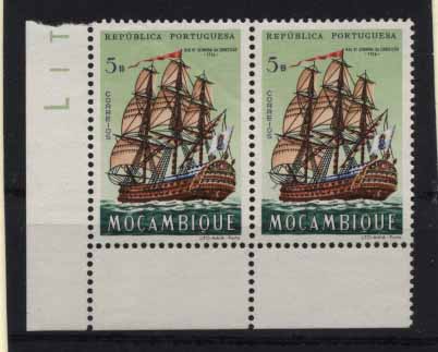 24Lis1656.jpg -     Lote:    1656            Moçambique       Descrição:         1963 &mdash; Barcos Portugueses. CE470, 5$00. Par horizontal. Valor de catálogo &euro; 40,80.        ***       Valor Base:     &euro; 20,00     Valor Venda:     Retirado     