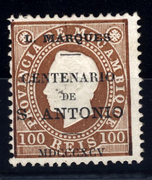 24Lis1682.jpg -     Lote:    1682            Lourenço Marques       Descrição:         1895 &mdash; Selos de D. Luís I. Fita direita, de Moçambique com sobrecarga "Centenário de S. António". CE20, 100 reis castanho amarelo, denteado 12 &frac12;. Valor de catálogo &euro; 118,00.        *       Valor Base:     &euro; 35,00     Valor Venda:     &euro; 55,00     