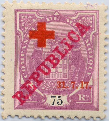 24Lis1704.jpg -     Lote:    1704            Companhia de Moçambique       Descrição:         1917 &mdash; Tipo Elefantes, com REPUBLICA e sobrecarga Cruz Vermelha. CE111, 75 reis lilás, papel porcelana, denteado 11 &frac12;, com "1" de "17" maior. Variedade não catalogada. Valor de catálogo &euro; 82,20,        **       Valor Base:     &euro; 30,00     Valor Venda:     &euro; 40,00     