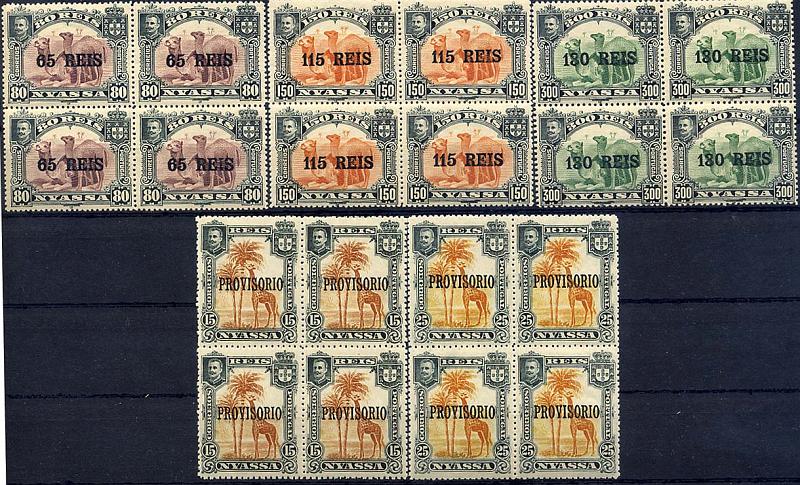 24Lis1715.jpg -     Lote:    1715            Companhia do Niassa       Descrição:         1903 &mdash; D. Carlos I. Selos de 1901 com sobretaxa + Selos de 1901 com sobrecarga "PROVISÓRIO". Lote das duas séries completas em quadras, goma original e sem sinal de charneira. Valor de catálogo &euro; 56,00. MB.        ***       Valor Base:     &euro; 16,00     Valor Venda:     &euro; 30,00     