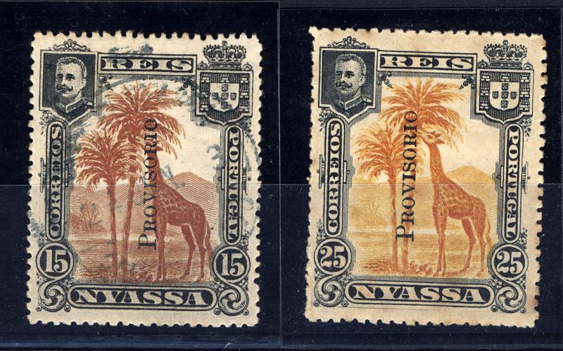 24Lis1717.jpg -     Lote:    1717            Companhia do Niassa       Descrição:         1903 &mdash; D. Carlos I. Selos de 1901, com sobrecarga PROVISÓRIO, tipografada localmente. CE48, 15 reis castanho amarelo obliterado e CE49, 25 reis laranja, com ligeiros pontos de óxido no verso. Valor de catálogo &euro; 443,00.        **/O       Valor Base:     &euro; 120,00     Valor Venda:     &euro; 120,00     