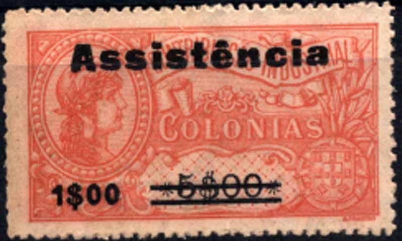 24Lis1758.jpg -     Lote:    1758            S. Tomé e Príncipe       Descrição:         1946 &mdash; Imposto Postal * ASSISTÊNCIA. Selos fiscais de África, com sobretaxa. CE7, 1$00 s/ 5$00 carmim, tipo II. Valor de catálogo &euro; 30,30.        *       Valor Base:     &euro; 10,00     Valor Venda:     &euro; 26,00     
