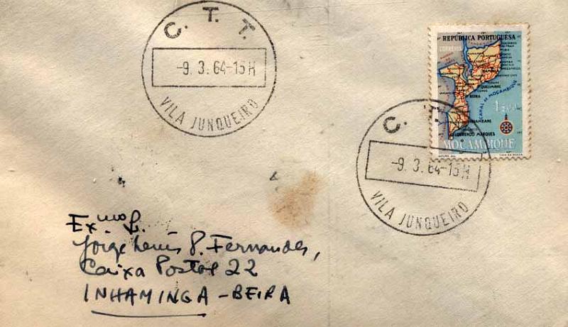 24Lis1962.jpg -     Lote:    1962            Moçambique e Distritos Postais       Descrição:         Carimbos circulares, tipo grande. Sobrescrito circulado de Vila Junqueiro (09.03.64) para Inhaminga (12.03.64) com trânsito pela Beira (10.03.64), com selo de 1$00 Mapa de Moçambique. Carimbo batido a preto de VILA JUNQUEIRO. MB.        Carta       Valor Base:     &euro; 15,00     Valor Venda:     Retirado     