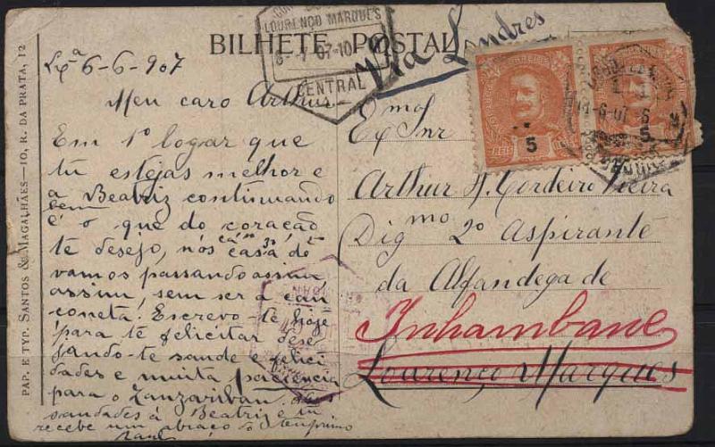 24Lis2738.jpg -     Lote:    2738      Lotes pelo Correio       Moçambique       Descrição:         Carimbos hexagonais. Postal ilustrado circulado de Lisboa (06.06.907) para Lourenço Marques (08.07.07) e reendereçado para Inhambane (11.07.07), com par de selos de 5 reis D. Carlos I Mouchon. Carimbo hexagonal batido a violeta de INHAMBANE.        PI       Valor Base:     &euro; 5,00     Valor Venda:     Retirado     