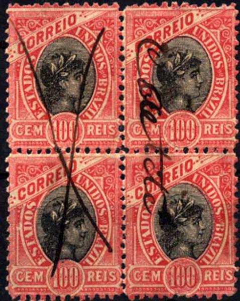 24Lis2763.jpg -     Lote:    2763      Lotes pelo Correio              Descrição:      Brasil.   1893 &mdash; Efígie da Liberdade. Scott116, 100 reis carmim e preto. Quadra com obliteração manuscrita a sépia.         O       Valor Base:     &euro; 5,00     Valor Venda:     Retirado     