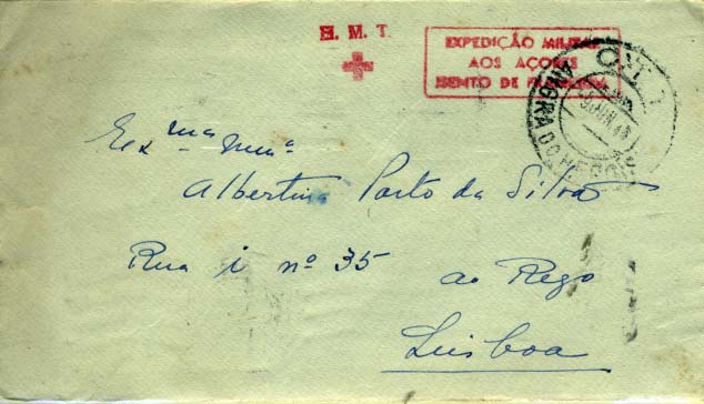 0809.jpg -     Lote:    809                   Descrição:         2.ª Guerra Mundial. Isentos de franquia. Açores. Sobrescrito circulado isento de franquia de Angra do Heroísmo (09.06.46) para Lisboa (16.06.46). Carimbo de isenção de franquia batido a vermelho "EXPEDIÇÃO MILITAR / AOS AÇORES / ISENTO DE FRANQUIA" e carimbo da unidade militar também batido a vermelho "H. M. T. / cruz vermelha". MB.        Carta       Valor Base:     &euro; 15,00     Valor Venda:     &euro; 20,00     
