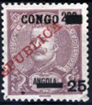 1011.jpg -     Lote:    1011            Congo       Descrição:         1911 &mdash; D. Carlos I. Selos de Angola, com sobrecargas CONGO e REPUBLICA. CE59, 25 s/ 200 reis, lilás s/ rosa. Selo com as sobrecargas deslocadas.        *       Valor Base:     &euro; 5,00     Valor Venda:     &euro; 16,00     