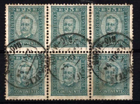 1776.jpg -     Lote:    1776            Portugal       Descrição:         Carimbos circulares datados tipo 1880. 1892/93 &mdash; D. Carlos I tipo Diogo Neto. CE70, 25 reis verde, papel porcelana, denteado 11 &frac12;. Bloco de 6 selos obliterado com CCD de RIO-MAIOR.        O       Valor Base:     &euro; 8,00     Valor Venda:     Retirado     