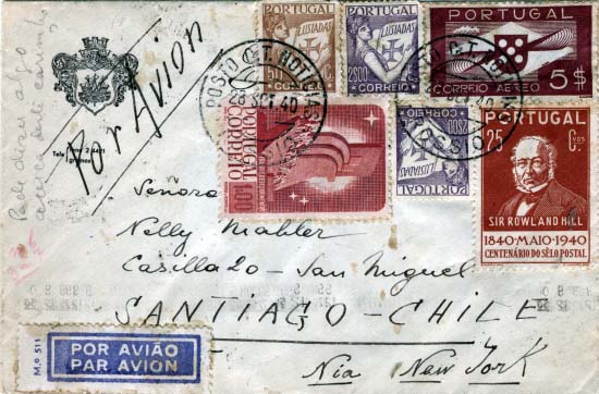 1789.jpg -     Lote:    1789            Portugal       Descrição:         Carimbos circulares datados &mdash; Sobrescrito circulado por via aérea de Lisboa (28.09.1940) para o Chile (10.10.1940) com selos de 5$00 tipo Hélice CE CA6, tipo Lusíadas de $50 e 2 x 2$00, 25c Centenário do Selo e 2 x 1$00 Centenários da Fundação CE597, todos obliterados com carimbo batido a preto "POSTO C. T. NOTÍCIAS / ROSSIO". MB e R.        Carta       Valor Base:     &euro; 15,00     Valor Venda:     &euro; 24,00     