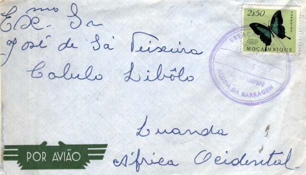1917.jpg -     Lote:    1917            Moçambique       Descrição:         Carimbos circulares datados de borracha. 1953 &mdash; Borboletas de Moçambique, CE399, 2$50 circulado em carta remetida da Aldeia da Barragem (31.08.55) para Luanda. Carimbo batido a violeta "ESTAÇÃO POSTAL / VALE DO LIMPOPO / ALDEIA DA BARRAGEM". MB.        Carta       Valor Base:     &euro; 20,00     Valor Venda:     &euro; 20,00     