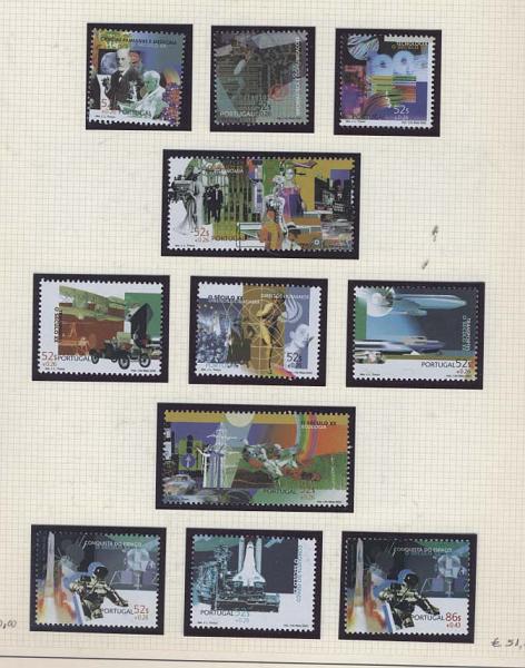 2047.jpg -     Lote:    2047                   Descrição:      Portugal.   2000 &mdash; Ano completo. CE2640/2734. Inclui selos, blocos, selos dos blocos, carteiras (2). Valor facial 17.507$00. Valor de catálogo &euro; 266,50.        Lote       Valor Base:     &euro; 30,00     Valor Venda:     &euro; 36,00     