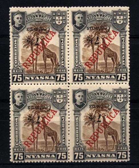 0062.jpg -     Lote:    62      Colecção Império      Companhia do Niassa       Descrição:         1911 &mdash; D. Manuel II, com sobretaxa, tipografada em Lisboa. CE90, 7 &frac12; C s/ 75 reis castanho. Quadra com a sobretaxa invertida.         ***/**       Valor Base:     &euro; 45,00     Valor Venda:     &euro; 65,00     