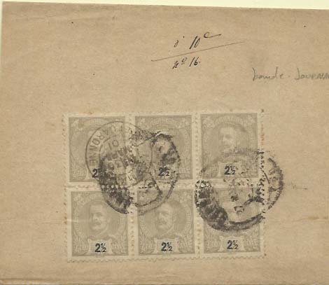 0439.jpg -     Lote:    439            Portugal        Descrição:         1895/96 &mdash; D. Carlos I Mouchon. OM126, 2 &frac12; reis cinzento. Bloco de 6 selos em cinta de jornal circulado de Lisboa para França (30.03.01).        CNT       Valor Base:     &euro; 10,00     Valor Venda:     &euro; 16,00     