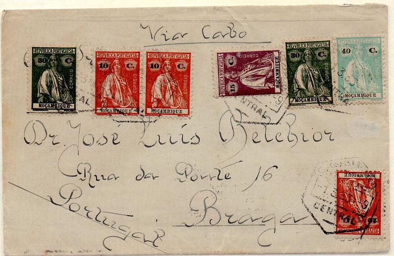 0534.jpg -     Lote:    534            Moçambique       Descrição:         1914/22 &mdash; Ceres. Sobrescrito circulado de Lourenço Marques (01.03.33) para Braga (22.03.33) com selos CE162 (3), CE163, CE241 (2) e CE242.        Carta       Valor Base:     &euro; 20,00     Valor Venda:     Retirado     