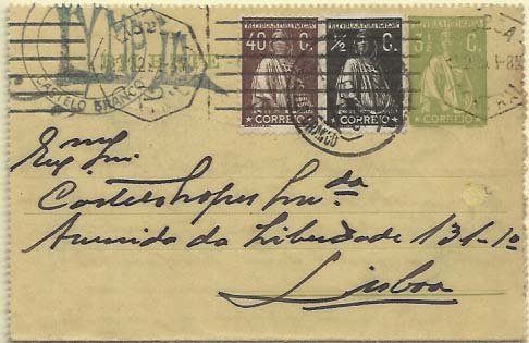 0704.jpg -     Lote:    704            Portugal       Descrição:         1917/18 &mdash; Ceres. Bilhete-Carta. OM20, 3 &frac12; C verde claro. Circulado de Castelo Branco (09.02.25) para Lisboa (10.02.25), com selos sdicionais CE207 e CE283. Furo de arquivo reparado        IC       Valor Base:     &euro; 15,00     Valor Venda:     Retirado     